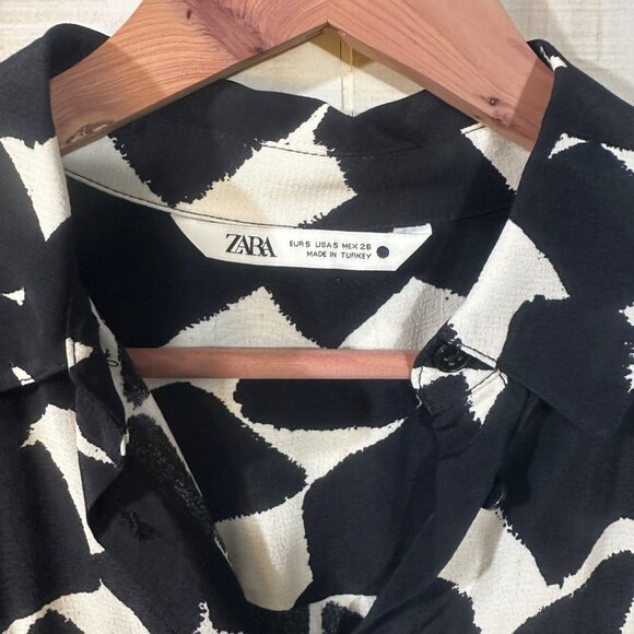 Zara Midi Dress Black & Cream Abstract Print Viscose Button Front Long Sleeve S - Picture 3 of 12